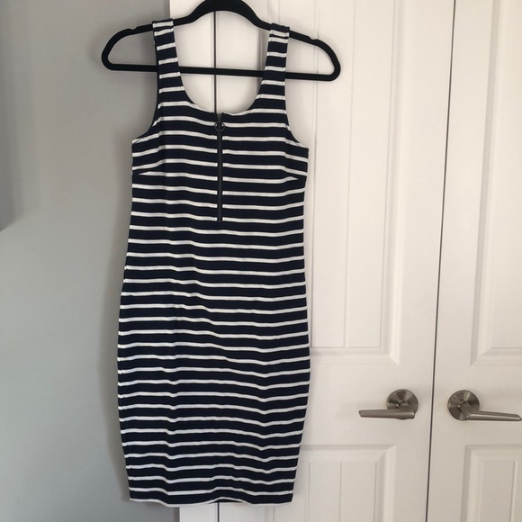 Bae nursing maternity dress - Picture 2 of 4